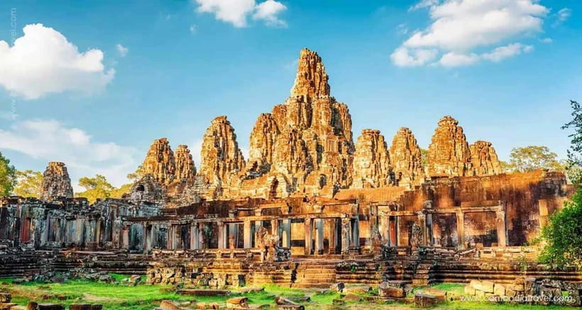 Siem Reap: Angkor Wat Small Group Tour with Spanish Guide - Should you book this Spanish-guided Angkor tour?