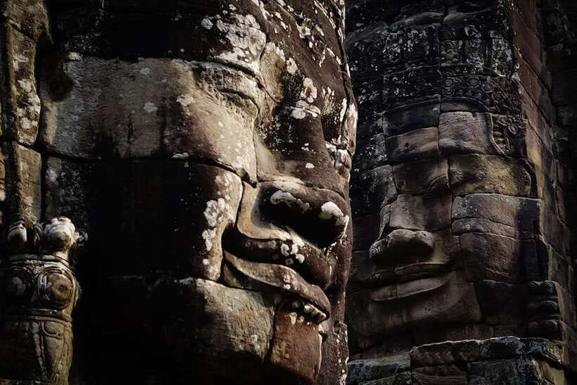 Siem Reap: Angkor Wat Sunrise or Sunset Guided Tour - Angkor Wat guided walk: galleries, carvings, and where time matters