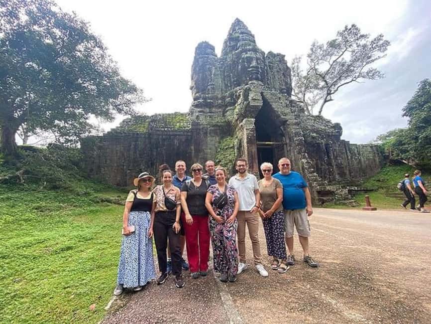 Siem Reap: Angkor Wat Tour with French-Speaking Guide - Sunrise option: starting around 05:00 and finishing near midday