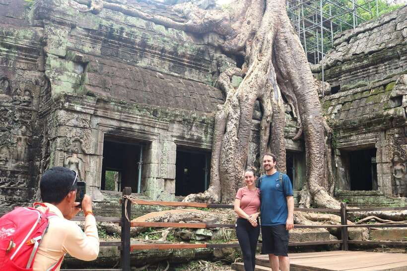 Siem Reap: Angkor Wat with German or English Guided Tour - Ta Prohm in the jungle after lunch, the famous maze walk