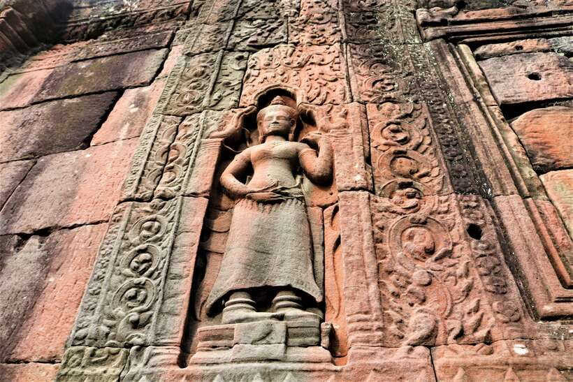 Siem Reap: Angkor Wat with German or English Guided Tour - What to bring, dress code rules, and how to stay comfortable