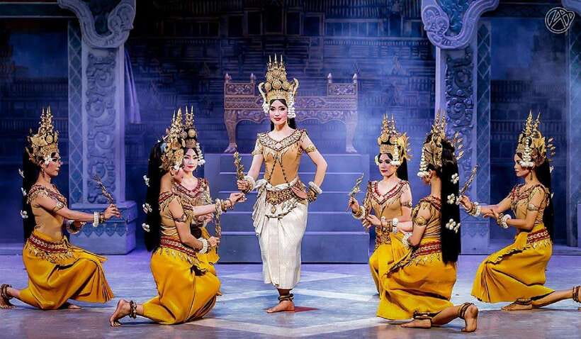 Siem Reap: Apsara Dance Show and Dinner with Hotel Pickup - Dinner that actually earns its spot: Khmer BBQ and Amok curry