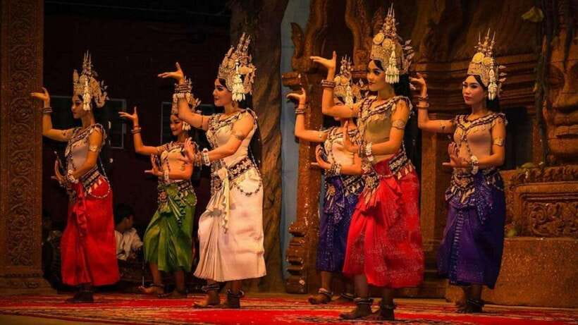 Siem Reap: Apsara Dance Show and Dinner with Hotel Pickup - The Apsara concept: myths you can watch, not just read