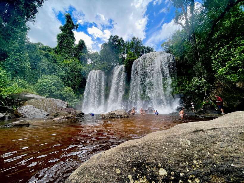 Siem Reap: Beng Mealea, Banteay Srei & Kulen Waterfall Trip - Beng Mealea: the jungle ruin that makes you slow down