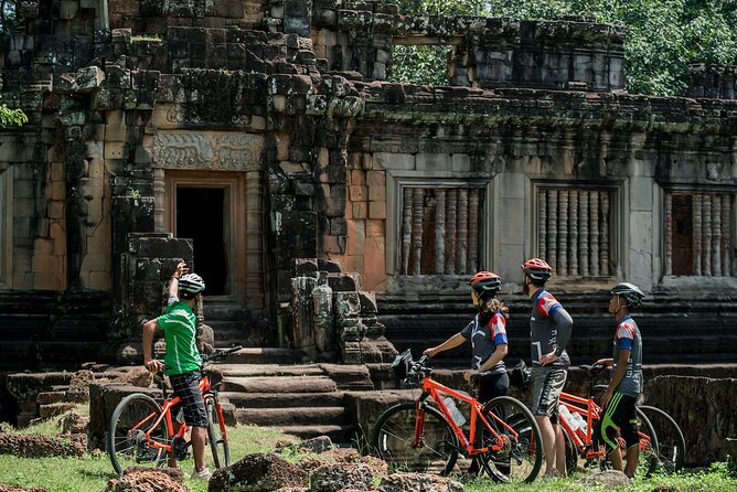 Siem Reap: Bike the Angkor Temples - Full-Day 30km Tour - Meeting at Pte Kru Café, Then Getting Ready to Ride