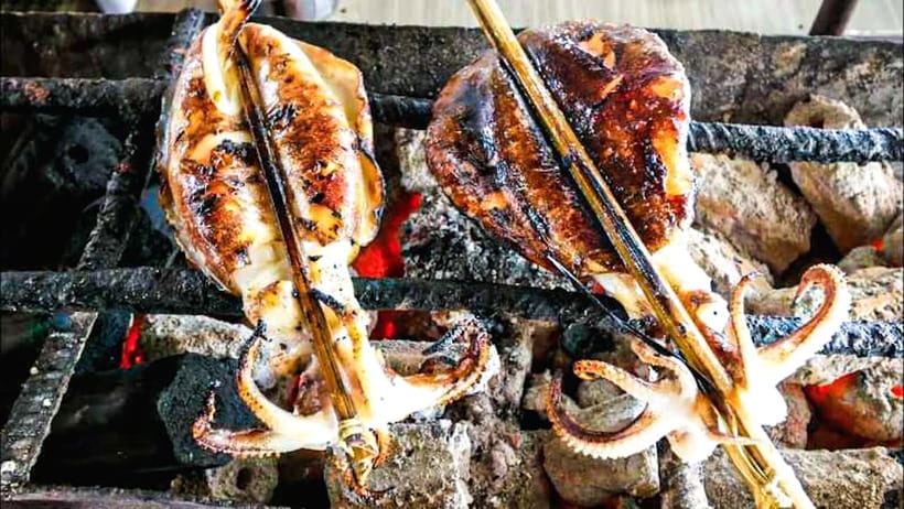 Siem Reap: Cambodia local street foods and local guide - Psar Char, the side you usually skip