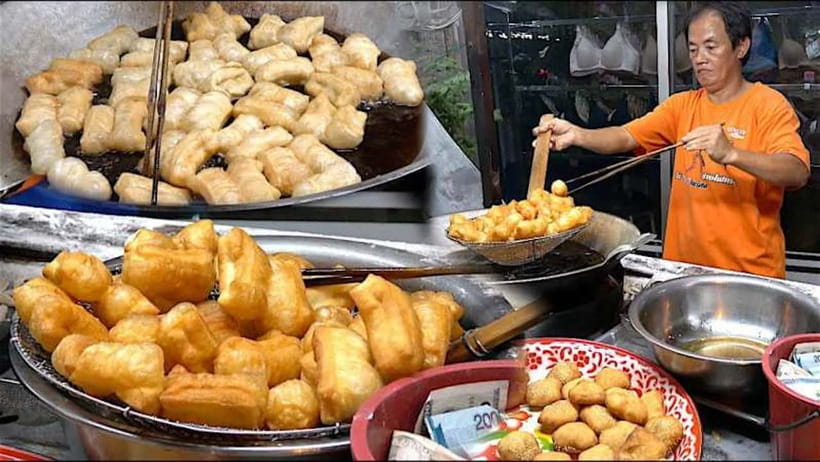 Siem Reap: Cambodia local street foods and local guide - Road 60 night market, where the evening energy turns real
