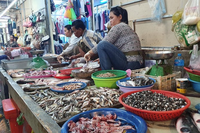 Siem Reap City Hidden Gems (Private Guided Tour) - Royal Residence Area: Shrines, Bats, and Residential Quiet