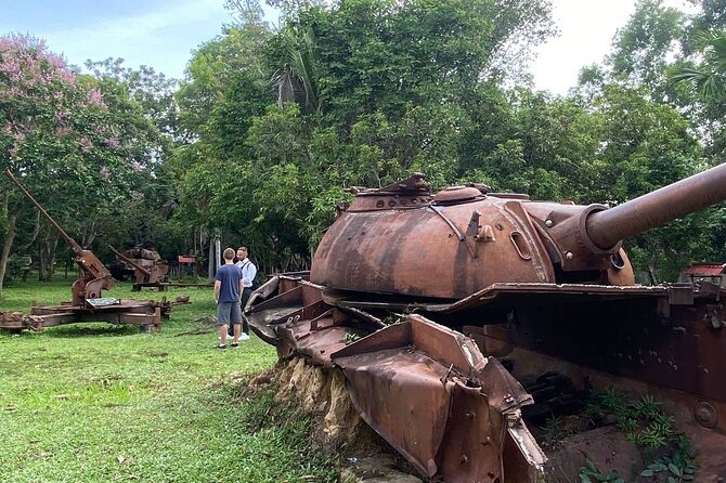 Siem Reap City Tour with War Museum and Killing Field - War Museum Cambodia: tanks, helicopters, and personal stories