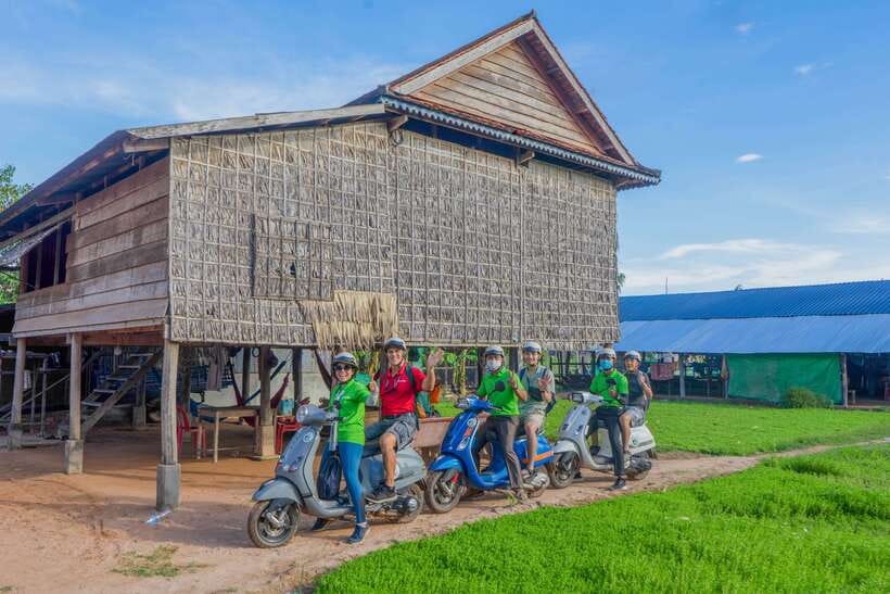 Siem Reap Countryside Sunset Vespa Tour or Tuk Tuk - Vespa or tuk tuk: choosing your comfort level