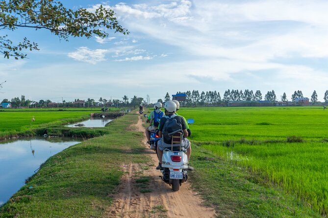 Siem Reap Countryside Sunset Vespa Tour / Tuk Tuk Available - Key things that make this sunset Vespa tour worth your time