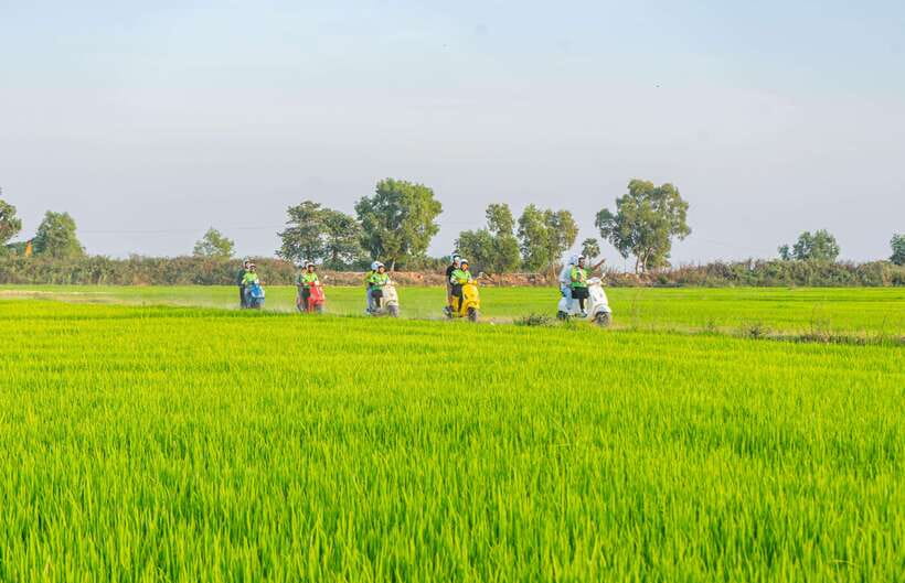 Siem Reap: Countryside Vespa Tour / Tuk Tuk Available - Who this tour is best for