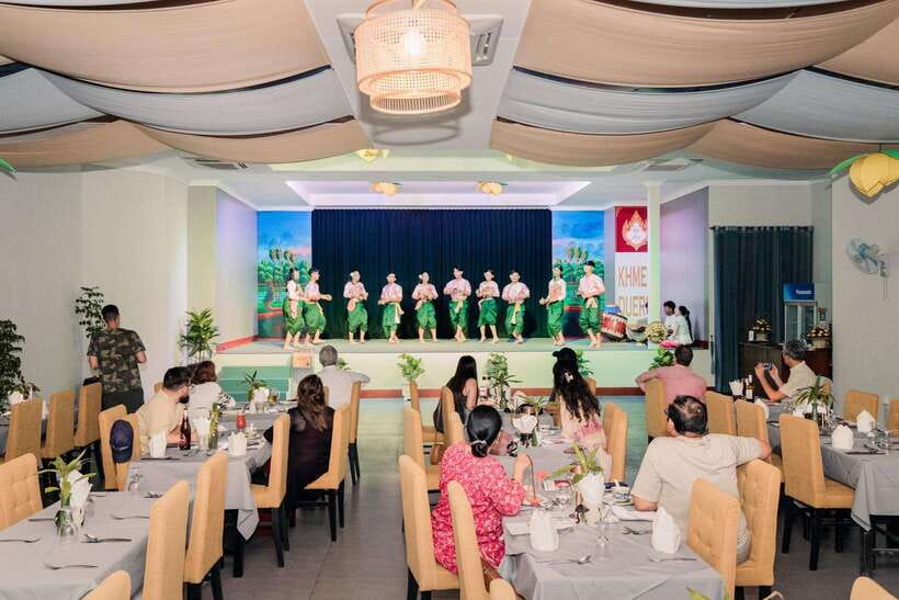 Siem Reap: Dinner and Traditional Show with Hotel Transfer - Who This Siem Reap Dinner Show Fits Best