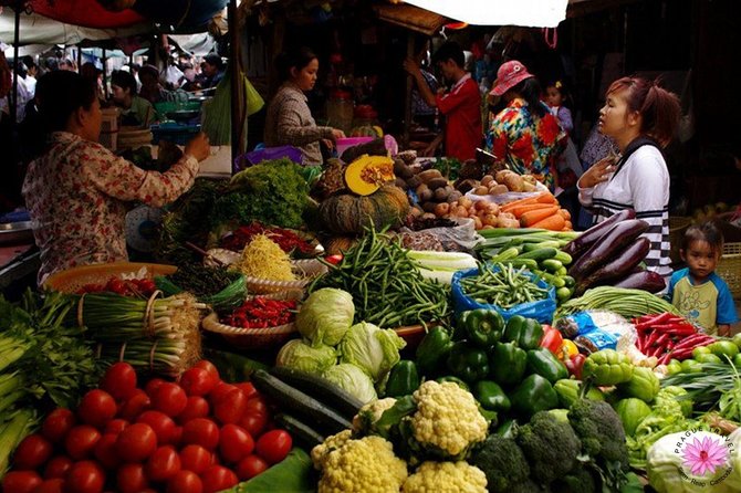 Siem Reap Evening Street foods Tours by Tuk Tuk - Key Reasons This Tour Works