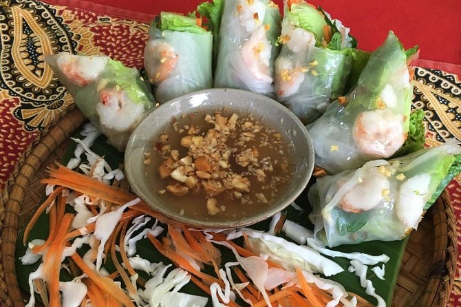 Siem Reap Evening Street foods Tours by Tuk Tuk - Stop Three: Khmer Dishes at a Small Street-Side Place