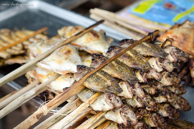 Siem Reap Evening Street foods Tours by Tuk Tuk - Transportation That Keeps the Night Moving