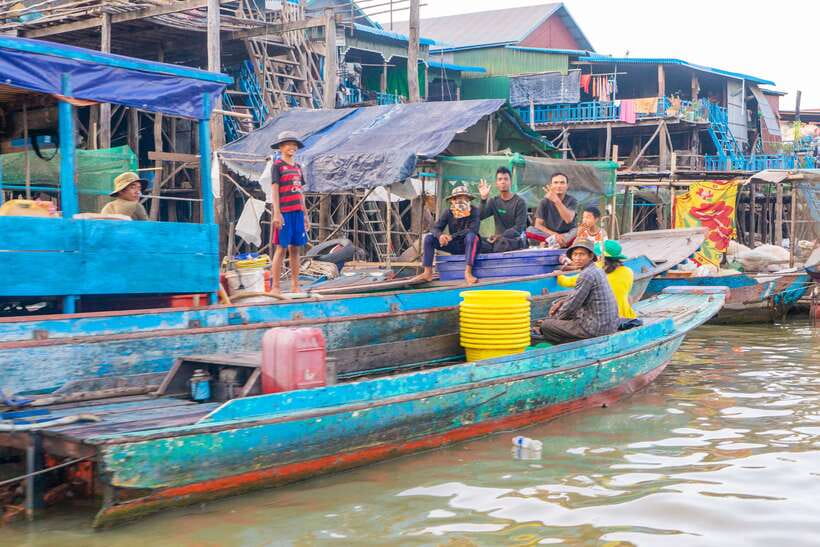 Siem Reap Floating Village Sunset Jeep Tour or SUV Car - Floating Villages on Tonle Sap, and Why Sunset Time Changes Everything