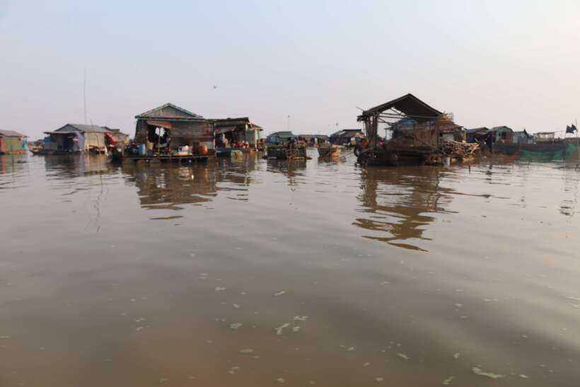 Siem Reap: Floating Village Tour - The drive from Siem Reap to Tonle Sap, with lotus fields as your first stop