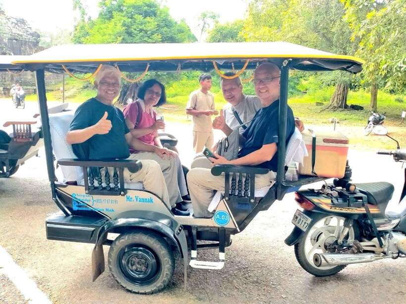 Siem Reap: Grand Circle Temples Tour With Private Tuk-Tuk - Ta Som: a photo-and-walk hour that keeps the day moving