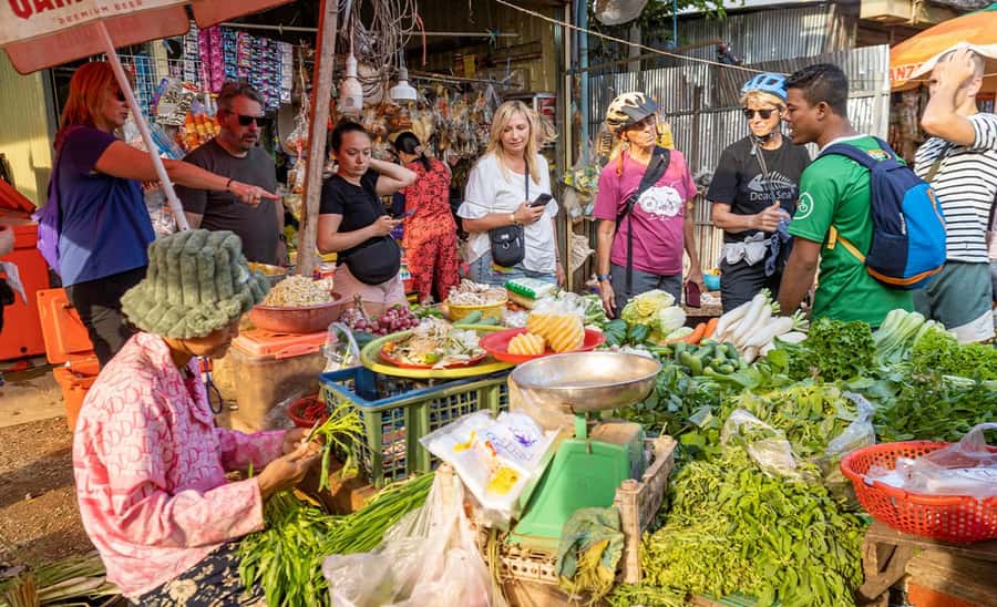 Siem Reap: Guided Countryside Bike Tour - Bikes, Helmets, and How Hard the Ride Feels