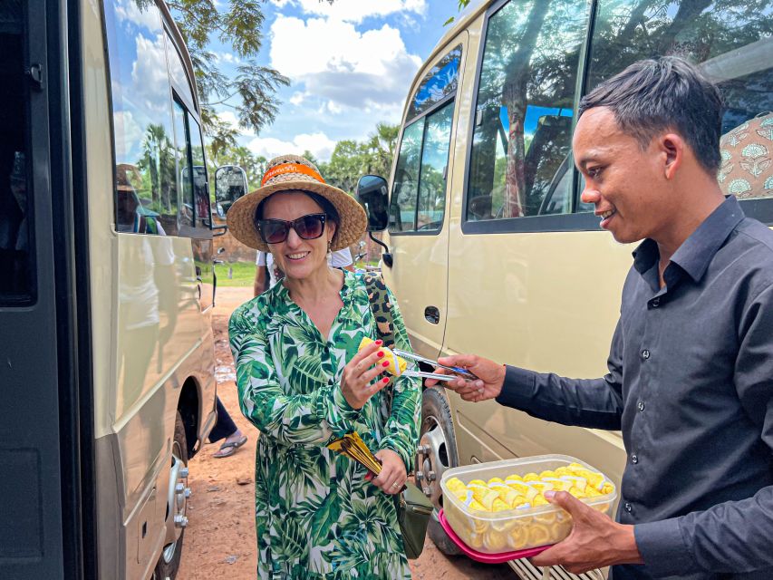 Siem Reap: Kampong Phluk and Tonle Sap Sunset Boat Cruise - What to pack: keep it simple, keep it practical