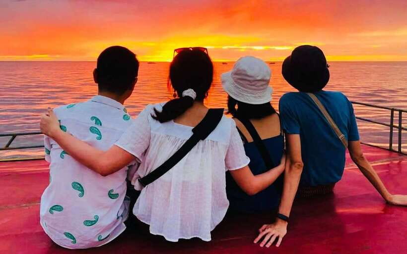 Siem Reap: Kompong Phluk Floating Village Half-Day Tour - Kompong Phluk village cruise: stilted homes, mangroves, and how the water runs the day