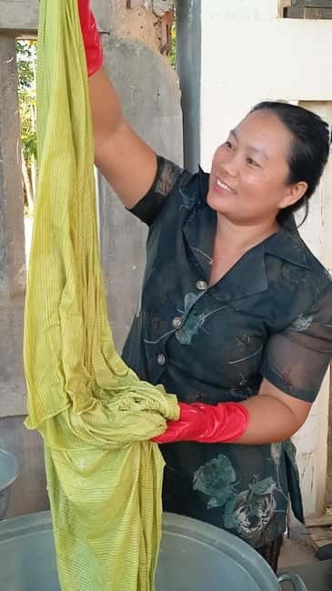 Siem Reap: Lotus Silk Farm- Tour, Lake & Masterclass - Should You Book Lotus Silk Farm or Go Temple-Hunting Instead?
