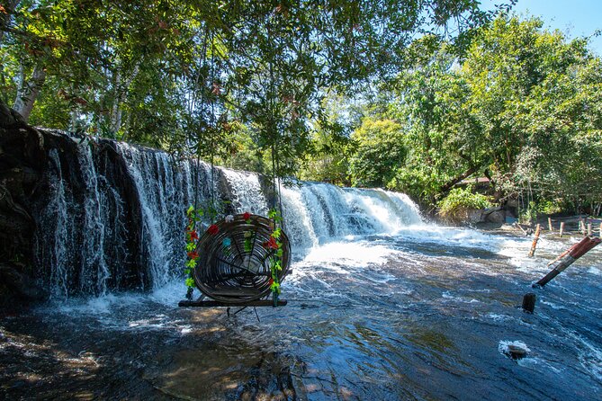 Siem Reap: Phnom Kulen National Park & Beng Mealea Private Tour - Beng Mealea: a giant 12th-century temple reclaimed by nature