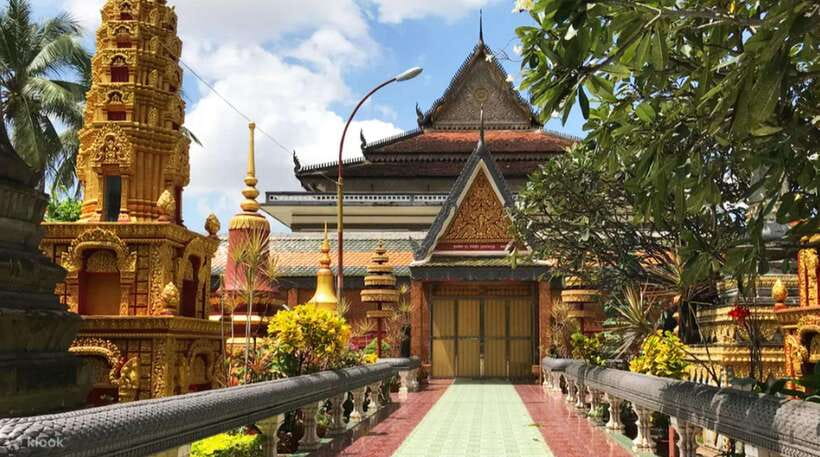 Siem Reap Private Car Charter with English Speaking Driver - How a private car makes Angkor feel less like logistics