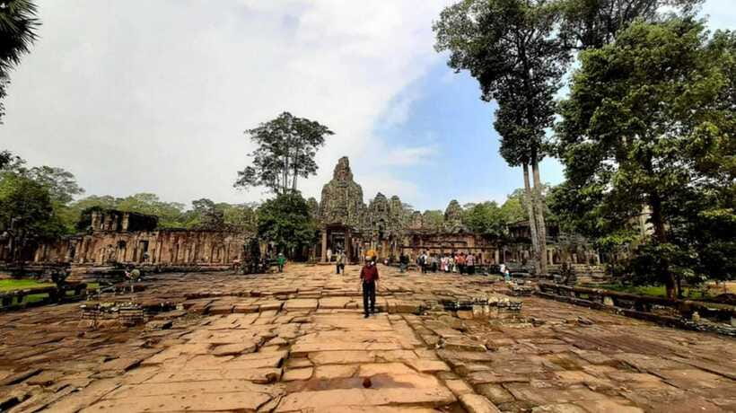 Siem Reap Private Car Charter with English Speaking Driver - Price and value: $25 per person plus the cash add-ons