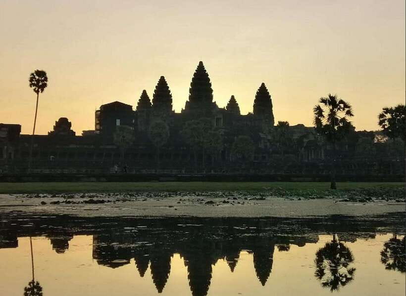 Siem Reap Private Car Charter with English Speaking Driver - Bunheng-style hosting, where safety and communication are the real perks
