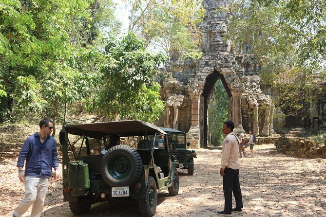 Siem Reap: Private Custom Angkor Wat Tour with Local Guide - Key Things That Make This Tour Worth Your Time