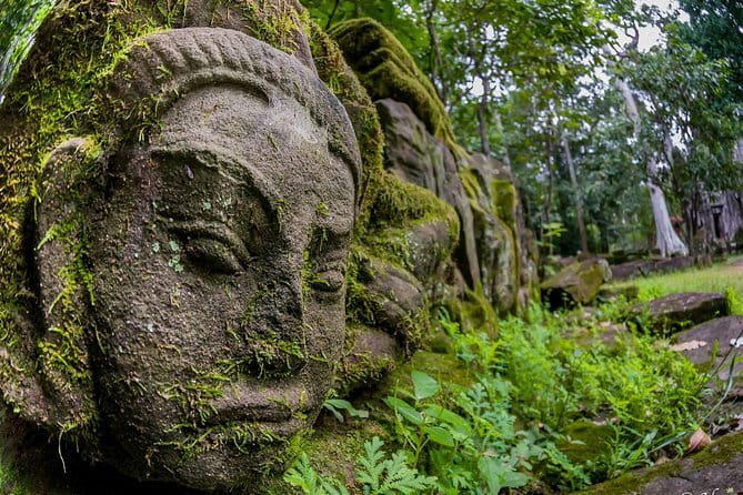Siem Reap: Private Custom Angkor Wat Tour with Local Guide - Value at $45 Per Person, Is It a Smart Deal?