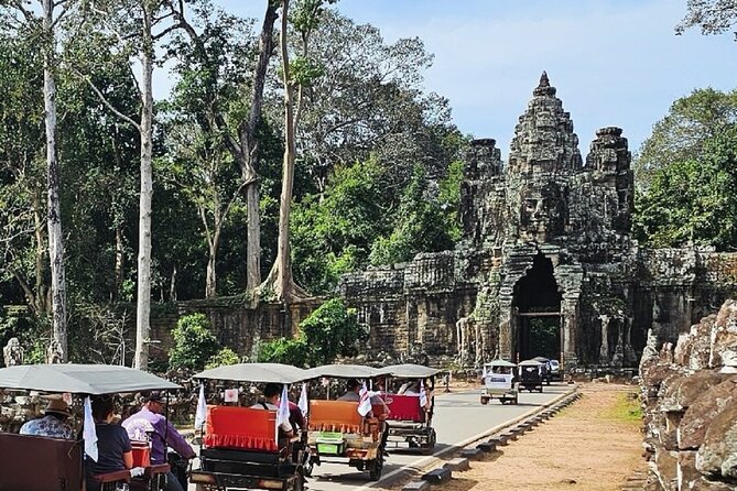 Siem Reap Private Full Day Angkor Wat Tour with Sunset or Sunrise - Private Transport That Actually Helps You Enjoy the Day
