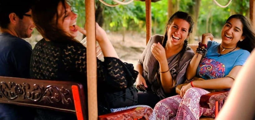 Siem Reap : Private Tuk-Tuk Tour of the Magnificent Temples. - Angkor Wat: The Lotus-Bud Icon as Your First Major Stop