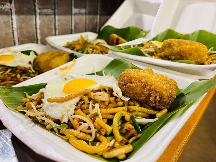 Siem Reap: Small Group Street Food Tour with Tuk-Tuk Ride - Should you book this Siem Reap street food tour?