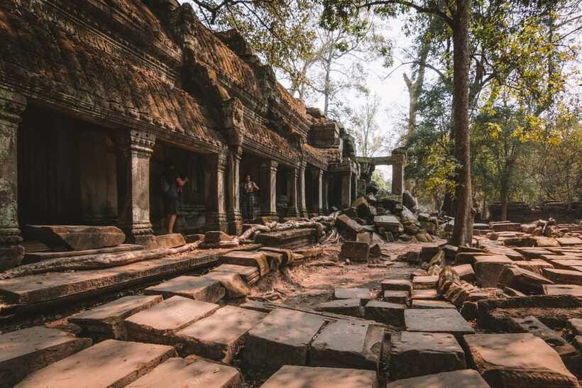 Siem Reap Sunrise Angkor Wat Temple Tour - Riding in Comfort: Private Air-Conditioned Transport