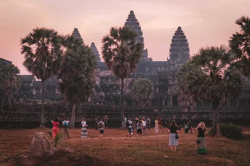 Siem Reap Sunrise Angkor Wat Temple Tour - The Guided Temple Circuit: How the Day Is Structured