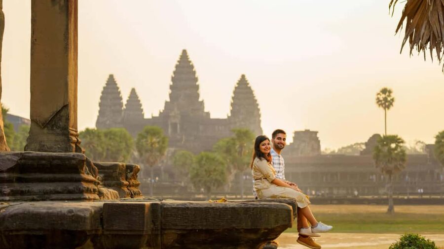 Siem Reap Temple Tour 2-Day with Sunrise/Sunset - Day 1: Ta Prohm to Angkor Thom, with Angkor Wat at the key moment