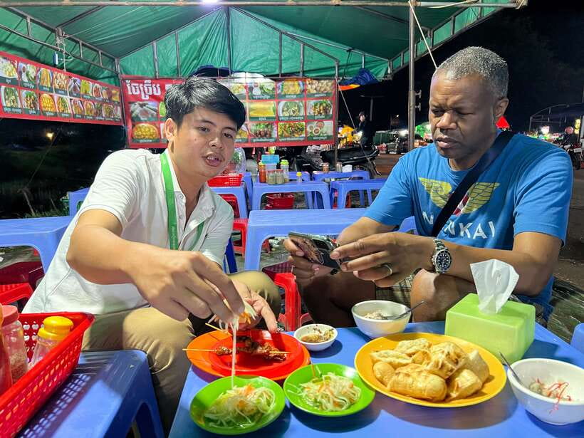 Siem Reap: Tonle Sap and Kampong Phluk Tour with Street Food - Key highlights to expect