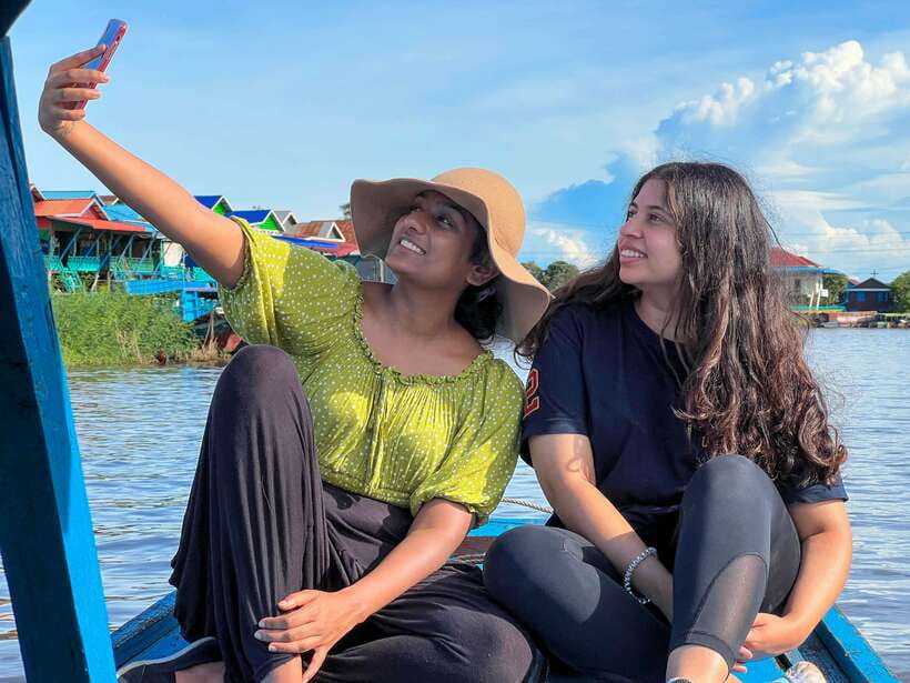 Siem Reap: Tonle Sap and Kampong Phluk Tour with Street Food - Who should book this Tonle Sap and street food combo