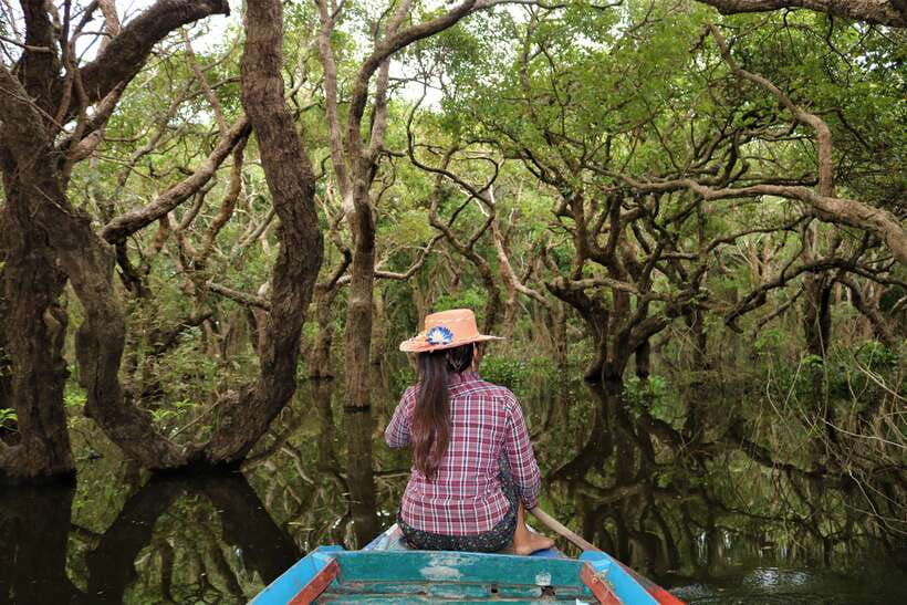 Siem Reap: Tonle Sap Lake - Fishing Village & Flooded Forest - The countryside drive and the market-village mindset