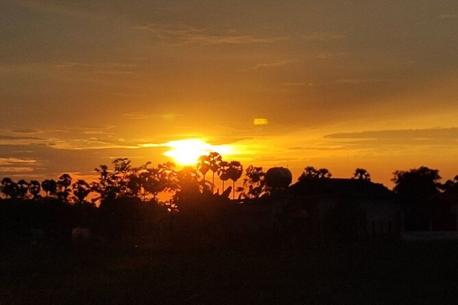 Small Group Countryside Bike Tours, Sunset & Picnic - Should you book it?