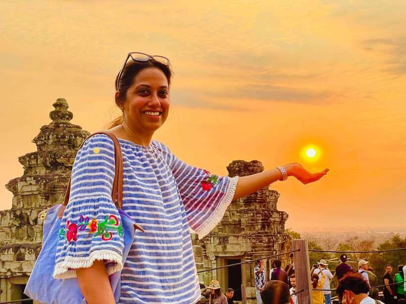 Small-Group Full Day Angkor wat Guide tour with Sun set - Ta Prohm Jungle Paths: Roots, Branches, and the Temple as a Living Place