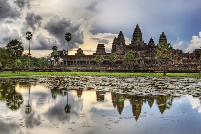 Three-day tour Discovering Siem Reap highlight ,Beng Mealea and Floating Village - Who should book this Siem Reap private tour