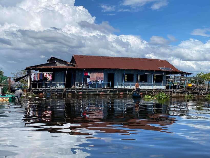 Tonle sap, Kompong Phluk (Floating village) Private Tour - Food, floating restaurants, and the fun factor