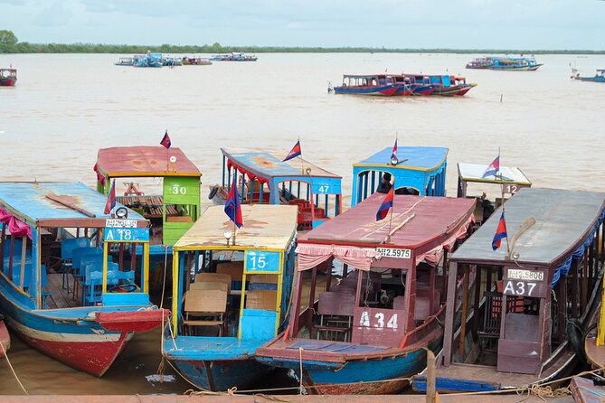Tonle Sap Lake & Kampong Khleang Village Day Tour - The Kleang River cruise: Tonle Sap from the waterline