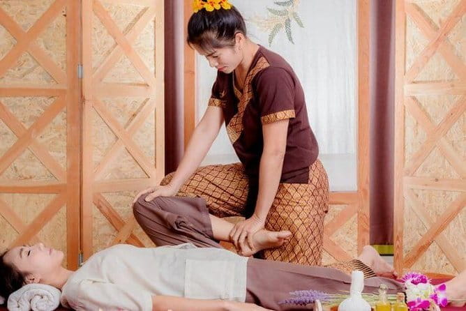 Traditional Head, Back & Shoulder Massage in Siem Reap - Price and value at $59 for a private massage