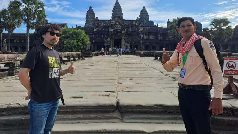 Ultimate Sunrise to Angkor Wat, Angkor Thom and Bayon Temple - Victory Gate finish and getting back to Krong Siem Reap
